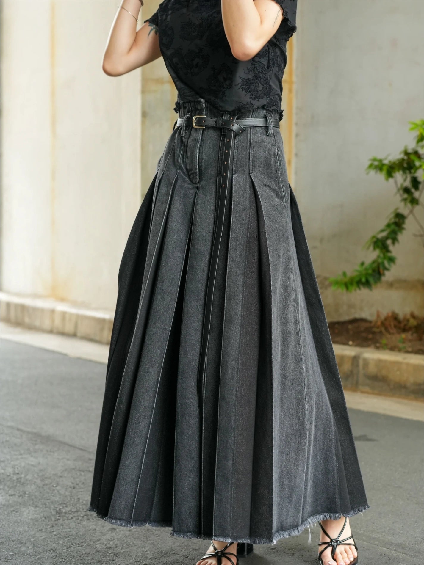 KANAME SUKEBAN DENIM‐BLACK