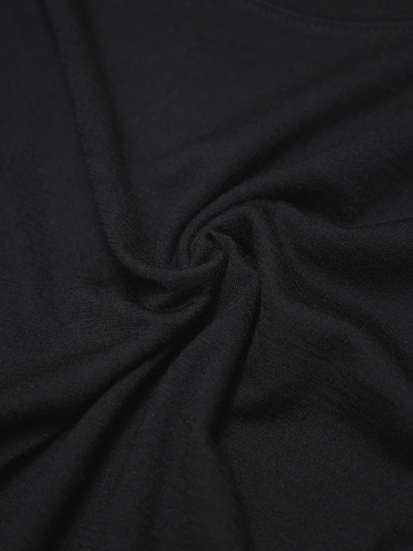 Wool Oversized Tee ‐Black