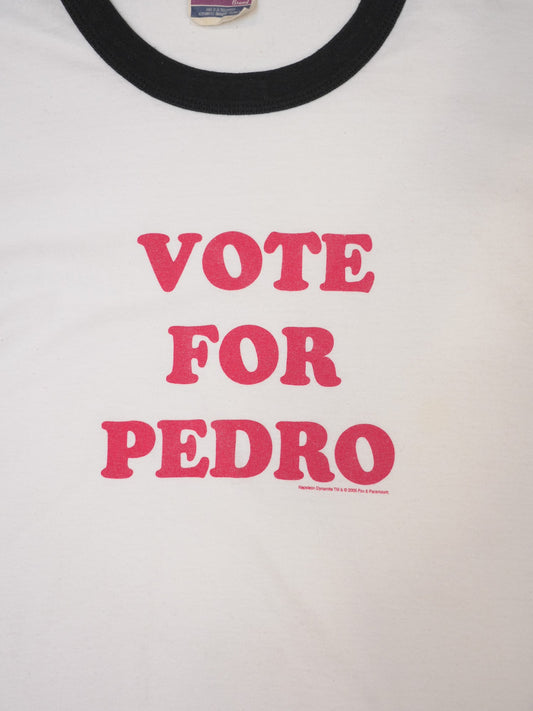 Napoleon Dynamite Vote for Pedro Tシャツ