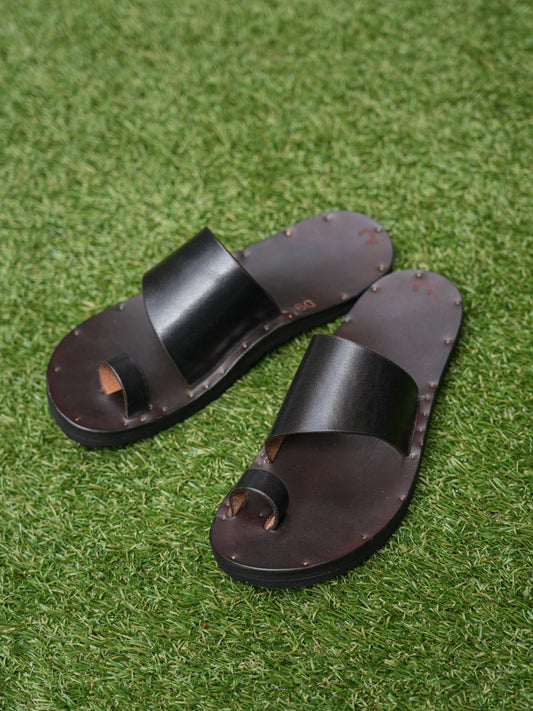 Jutta Neumann / Aliceレザーサンダル