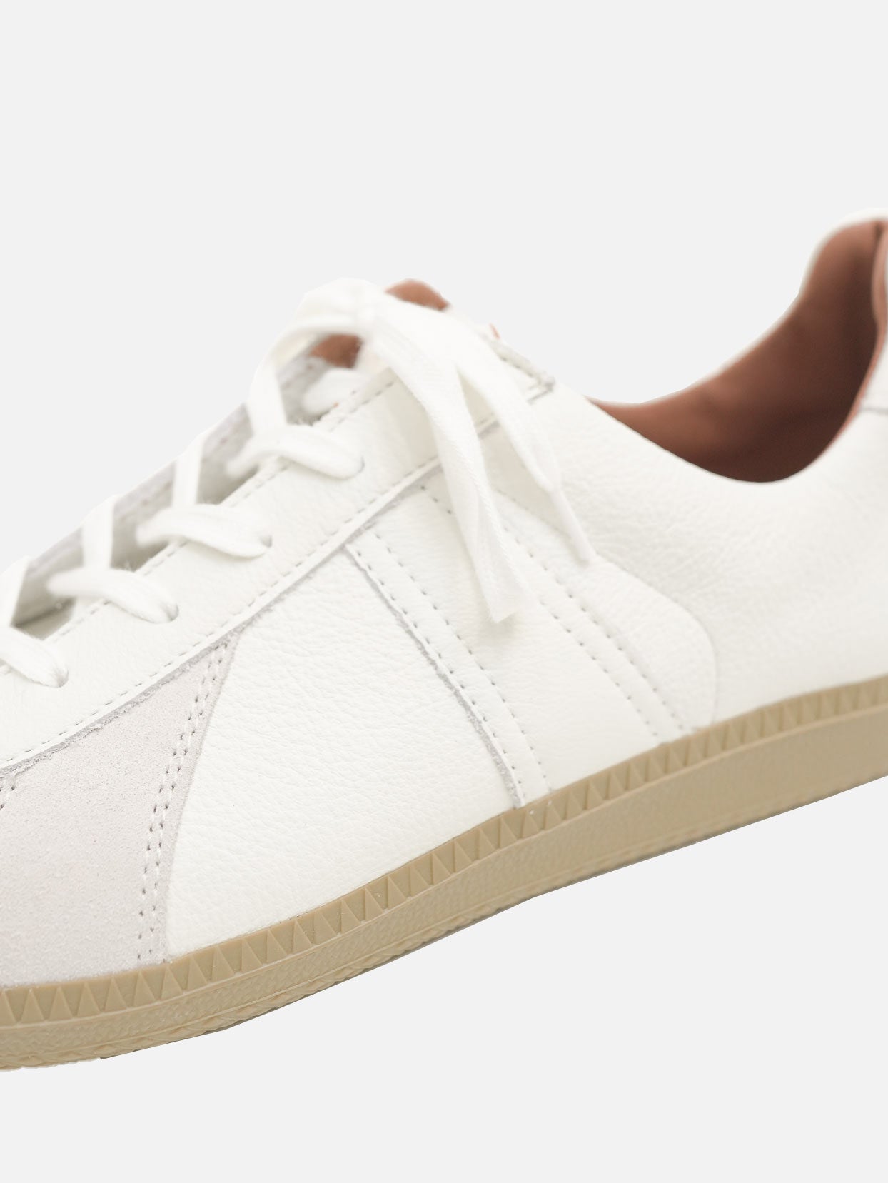 GERMAN MILITARY TRAINER - WHITE