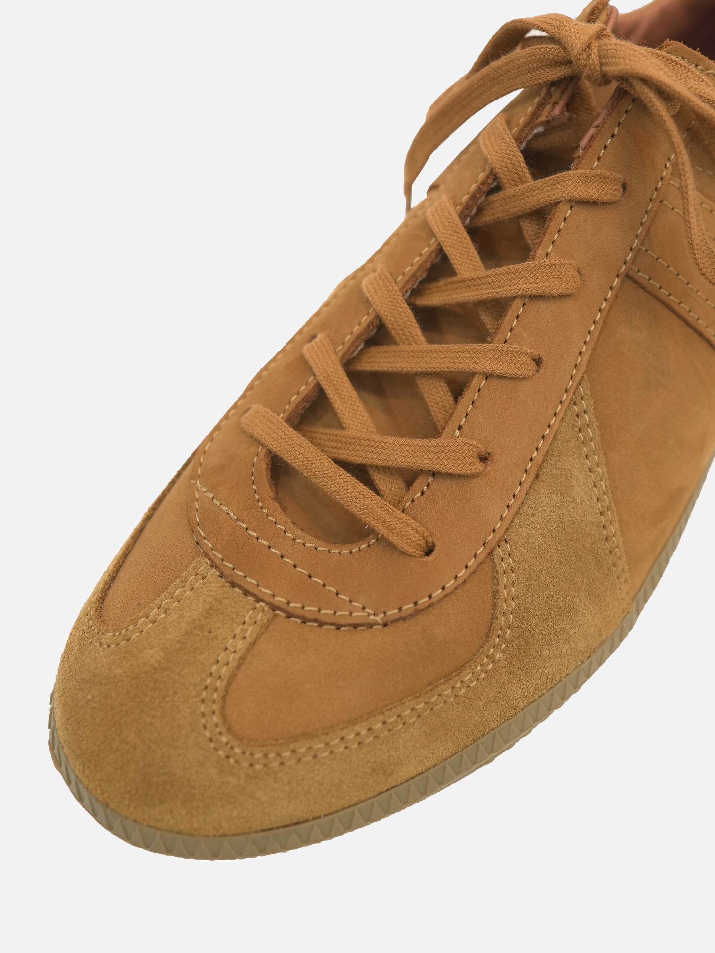 GERMAN MILITARY TRAINER - CAMEL NUBUCK